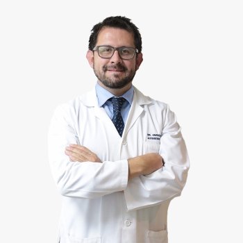 Dr. Enrique Carrera Estupiñán