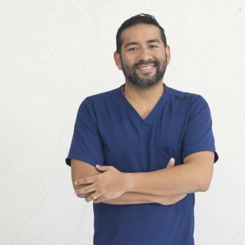 Dr. Roberto Muñoz Jaramillo