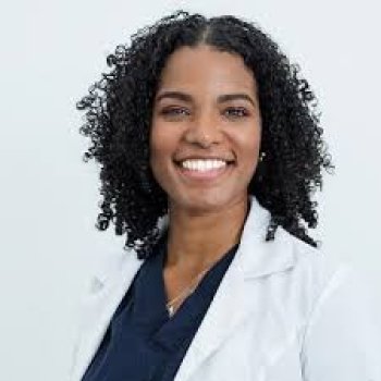 Dra. Walkenys Waldroph Rivero