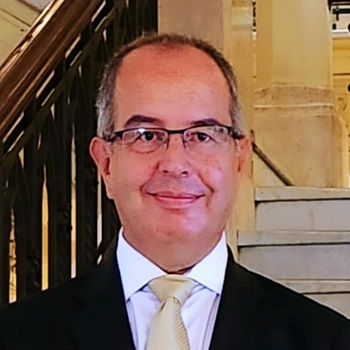 Dr. Jhon Aníbal Tapia Mejía