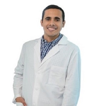 Dr. Juan Manuel Alcívar