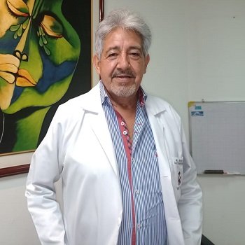 Dr. César Oviedo Valdiviezo