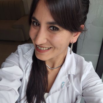 Dra. Fernanda Luna